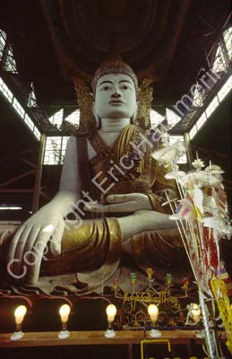 Temple in Rangoon Buddha 868819