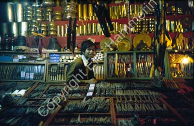 Household utensils store Rangoon 858321