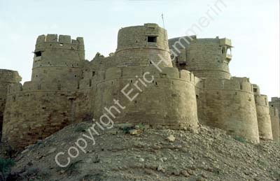 Bastions city wall Jaisalmer 8510128