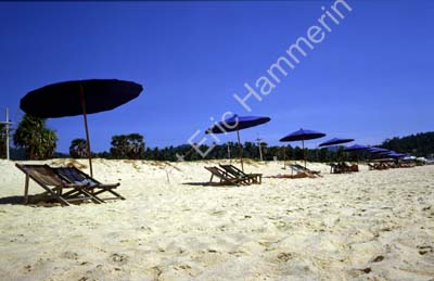 Umbrella chairs beach blue 8721135