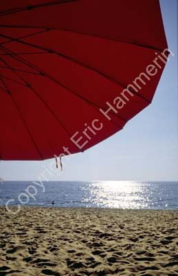 Umbrella red beach sea 8721320
