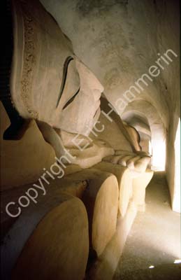 Manuha temple Buddha 852206