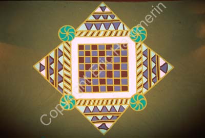 Decoration on cottage hotel bungalows Chowkidhani 005019