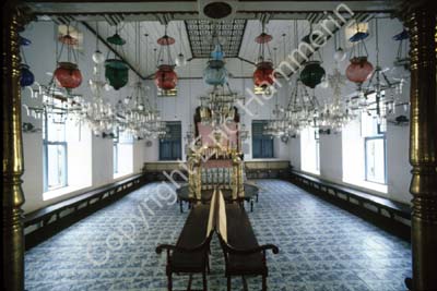 Synagogue interior in Cochin 826111