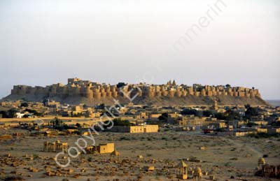 Jaisalmer from a distance 863340