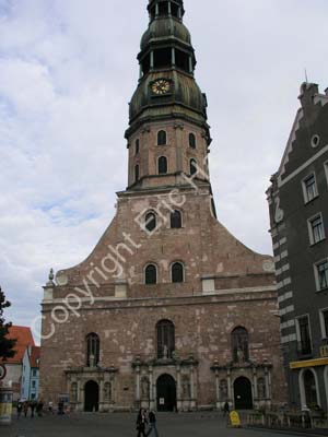 R040918 (12)