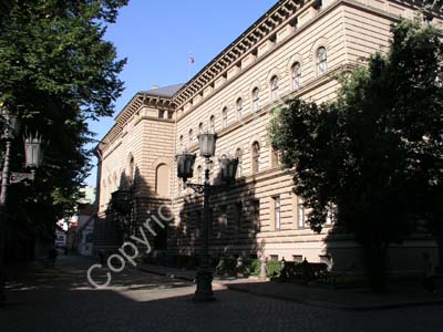 R040919 (10)