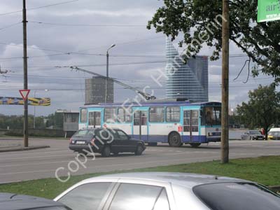 R040923 (3)