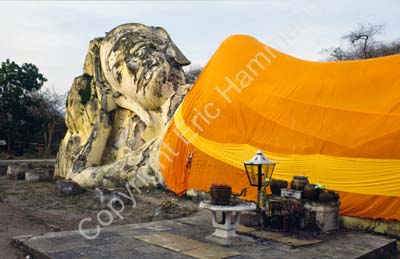 Ayutthaya reclining Buddha 8724329