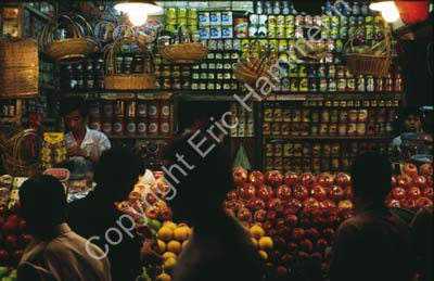 Fruit store 8725235