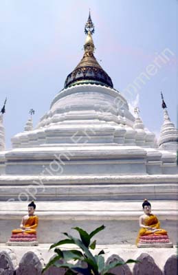 Stupa chedi 8723107